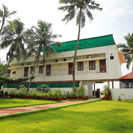 Cherai Beach Residency Acomodação com café da manhã Exterior foto